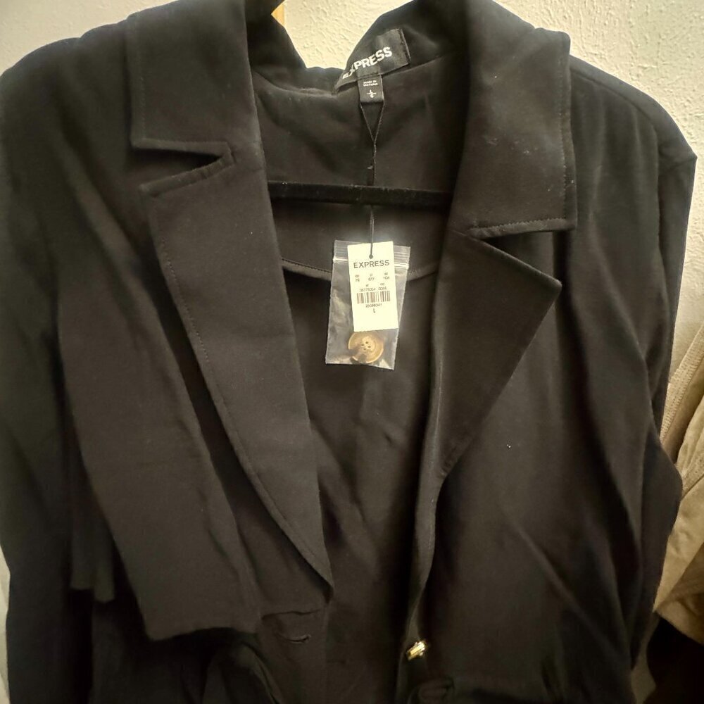 🖤 Express Super Soft Drawstring Utility Jacket | L | NWT 🖤 - Picture 2 of 7